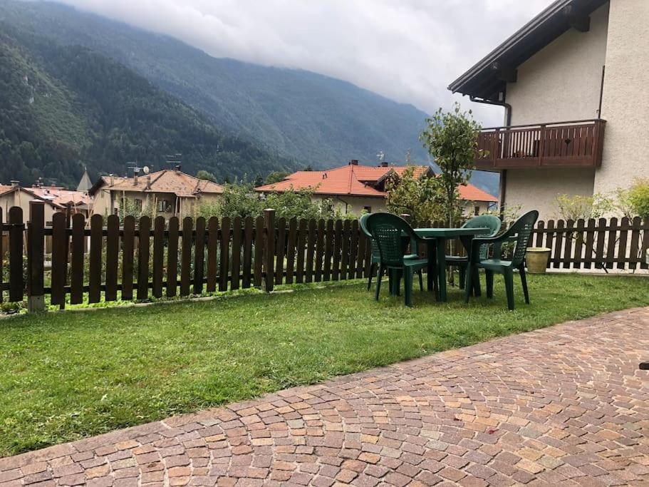 Monolocale A Molveno Apartment Exterior photo